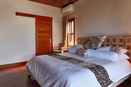 Villa Agung Nusa Lembongan