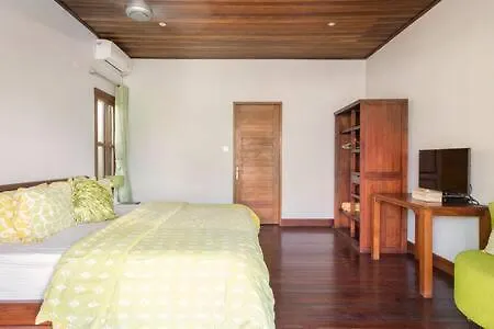 Agung Villa *